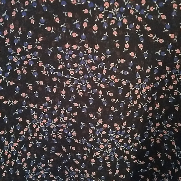 Lauren Conrad Top - Picture 2 of 4